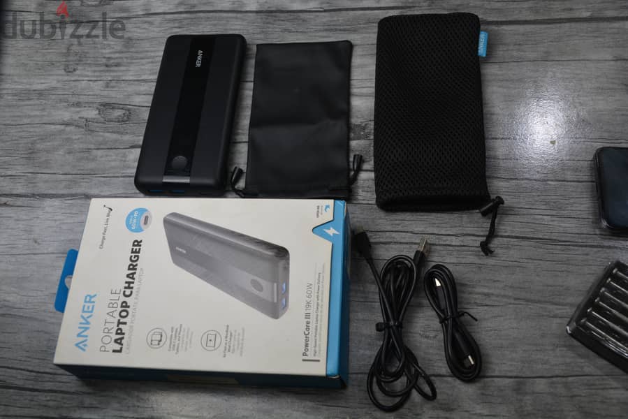 19k 60wat ANKER PORTABLE LAPTOP CHARGER شاحن اللاب توب 60 وات 2