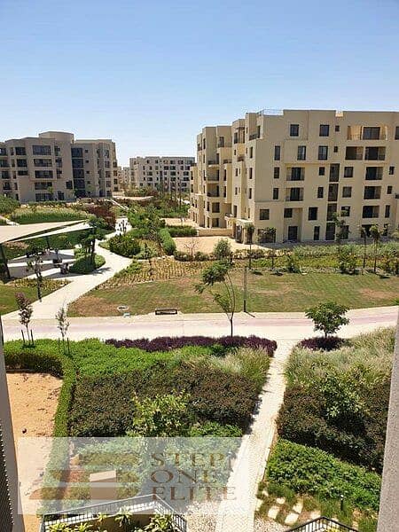 Own a duplex, a bargain, ultra super deluxe finishing, in the heart of October, in front of Mall of Egypt 8