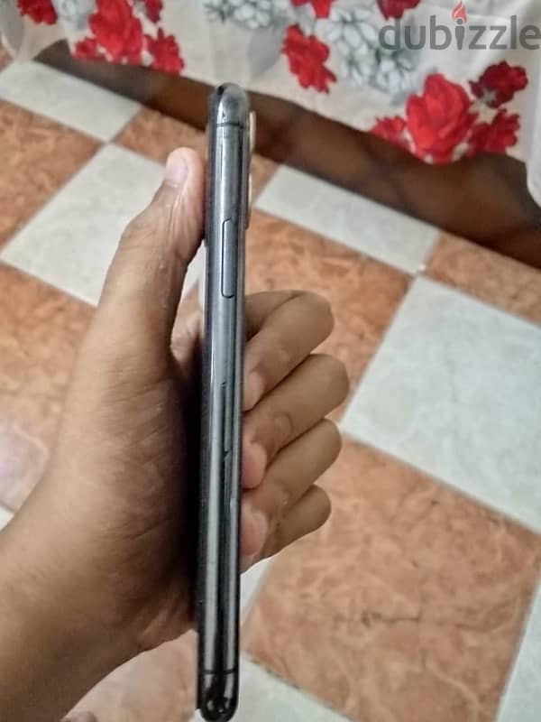 iPhone 11 Pro  zerro 1