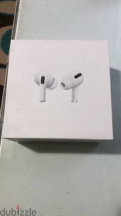 AIRPODS PRO 1 USED LIKE NEW 0