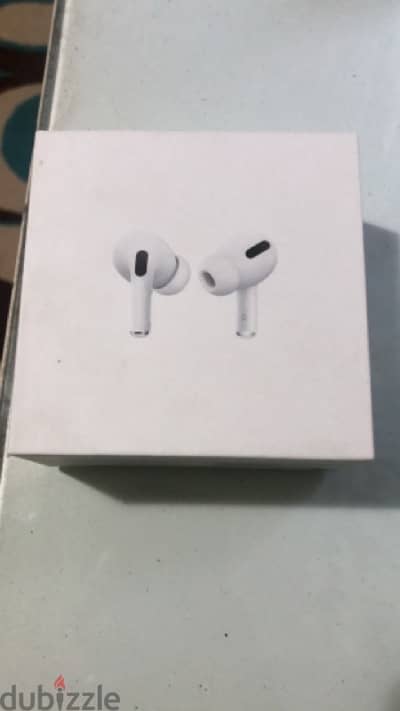 AIRPODS PRO 1 USED LIKE NEW