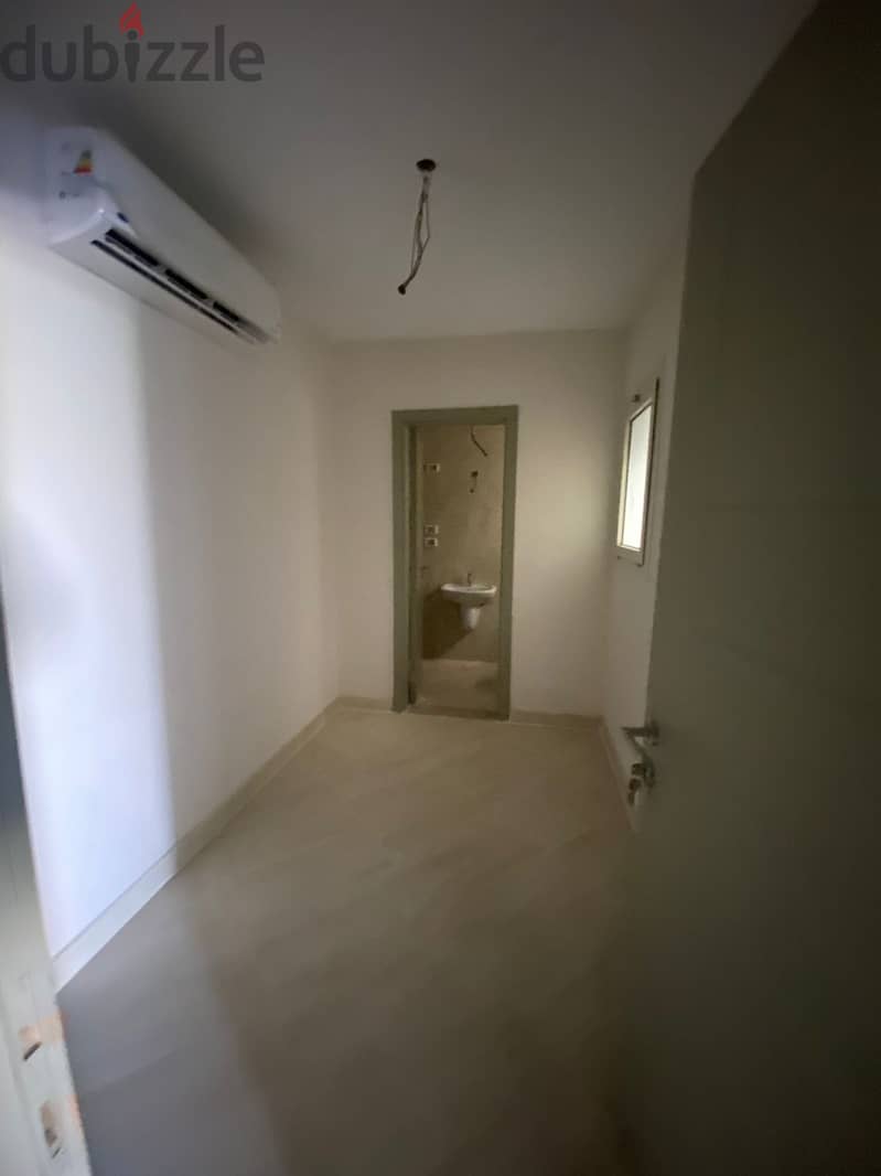 Apartment for rent at New Giza شقة للإيجار بكمبوند نيو جيزة موقع مميز 6