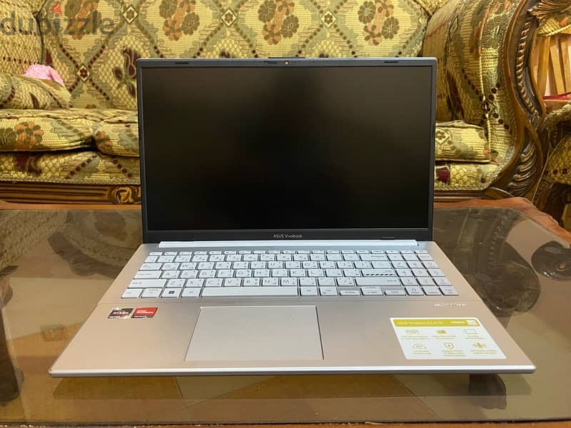 ASUS Vivobook Go 15 AMD R5 7520U 8GB 512GB SSD AMD Radeon Graphics 2