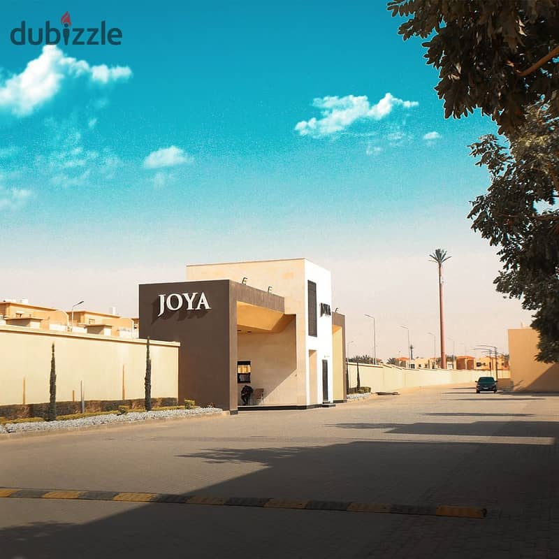 **Townhouse available for immediate delivery in the upscale Joya compound, located in front of Nile University and just minutes away from the 26th of 5