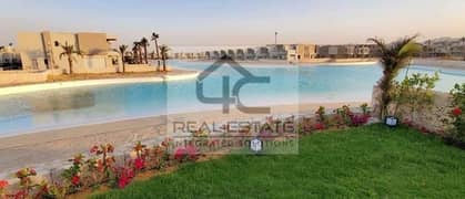 Townhouse, first row, Crystal Lagoon, a prime location, with an open garden and the largest landscape 0