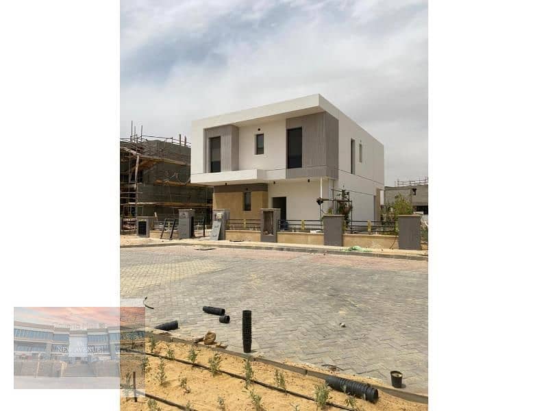 Townhouse Without over price middle- fully finished -3 bedroom- in Solana East New Cairo 1