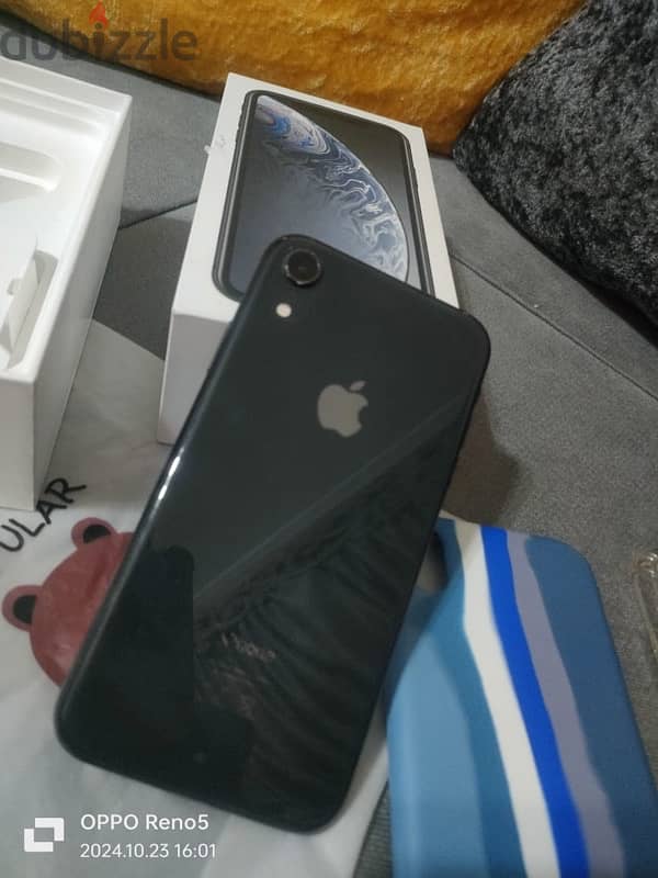 iPhone  xr 1