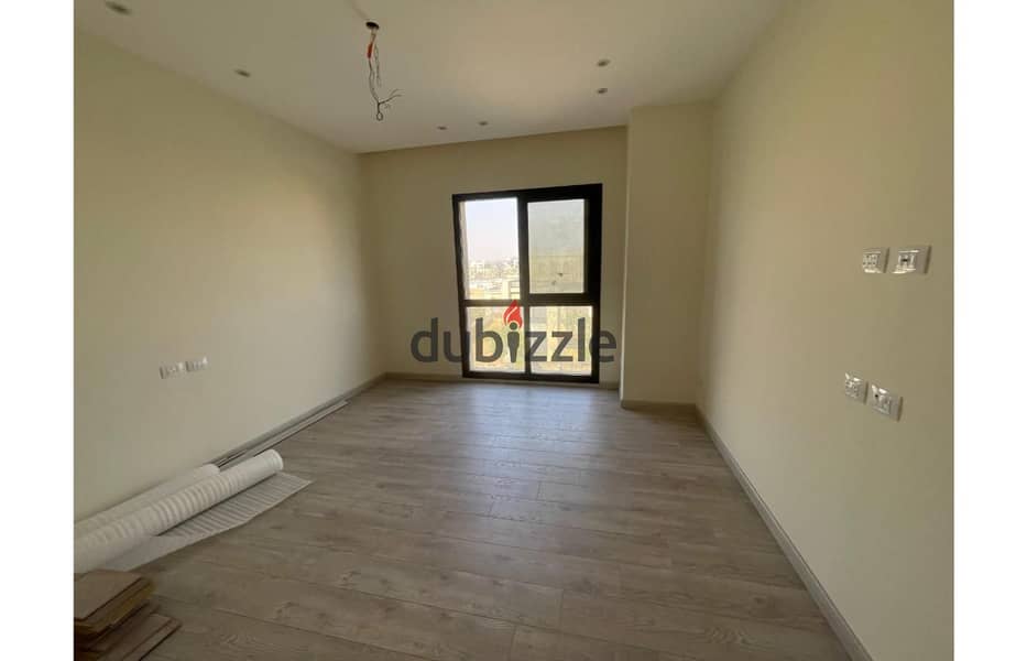 Apartment 186m semi furnished for rent in Villette sodic 10