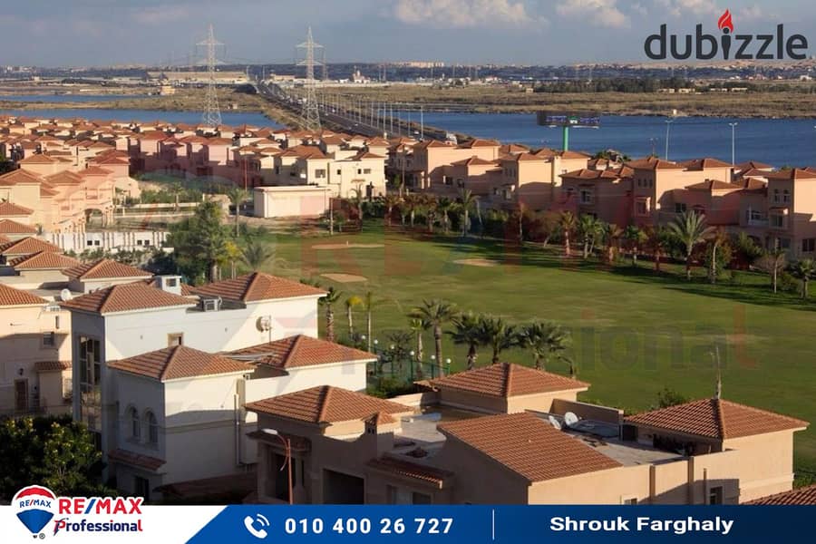 Own a twin house with a fully open lake view in the heart of Alex West 2