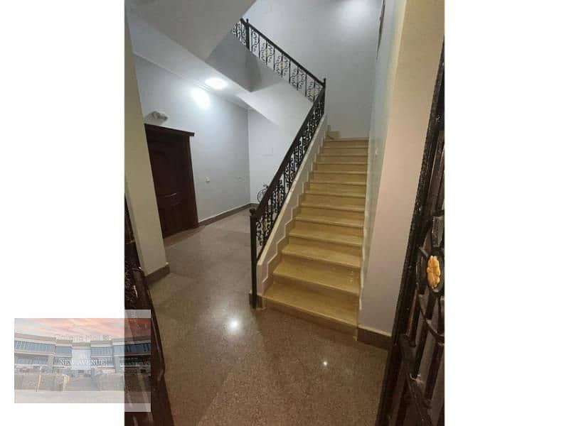 Villa Ready to move fully finished divided to apartments and prime location in new cairo 1