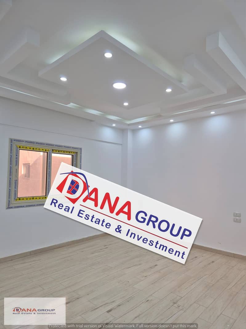 Apartment for sale 205m in the tenth district, first neighborhood Sheikh Zayed  The first floor finishing super lux open view  3 bedrooms and 2 bathro 1