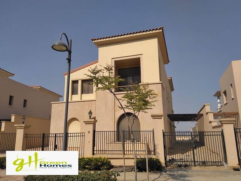 Standalone Villa Fully finished 312m direct on golf for rent in  Uptown Cairo 5