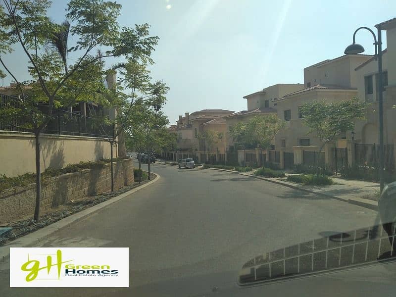 Standalone Villa Fully finished 312m direct on golf for rent in  Uptown Cairo 8