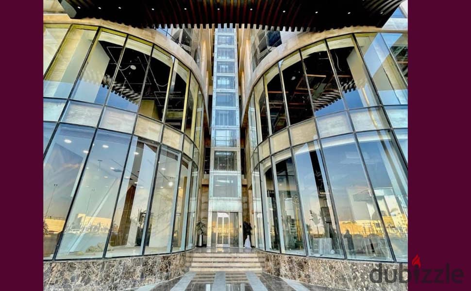 Office for sale, 10 m in the New Administrative Capital, immediate receipt, fully finished, super luxury, in front of the presidential gardens and min 4