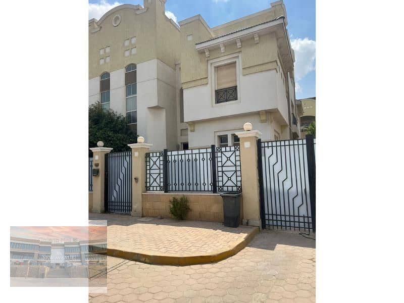 Standalone for sale in Dyar Mokhabrat New Cairo, Basement + ground + first, 4 bedrooms including master 4