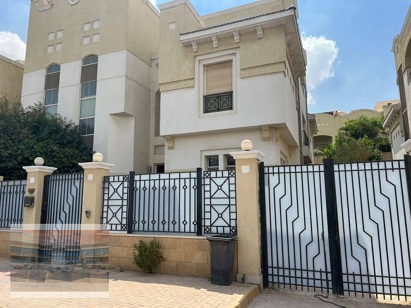 Standalone for sale in Dyar Mokhabrat New Cairo, Basement + ground + first, 4 bedrooms including master 8