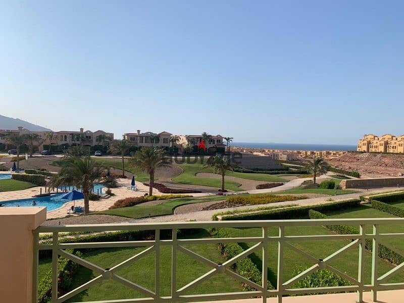 Chalet for sale, distinctive location in Sokhna, panoramic sea view, ready to move, near La Vista 6 5