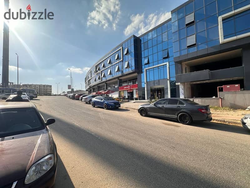 مكتب للبيع في ديونز مول قلب الشيخ زايد office for sale in dunes mall in the heart of el sheikh zayed 2