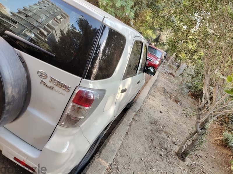 Daihatsu Terios 2010 صناعة يبانية الصنع تم الشراء من عبد اللطيف جميل ف 11