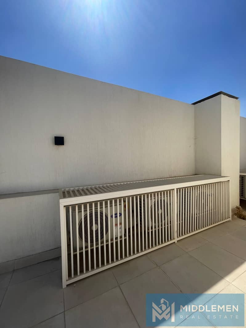 town house 246m + 147 m garden fully finished with kitchen almarasem 4