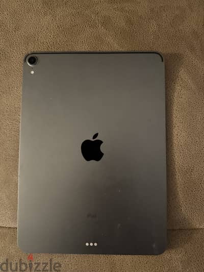 11" iPad Pro 1st Gen (WiFi) / 256GB