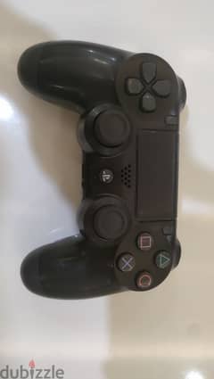 جهاز ps4 فات للبيع بحاله ممتازه 0