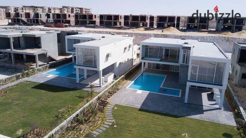 Townhouse villa for sale in the most luxurious compound in Ain Sokhna, with installments over 10 years 1