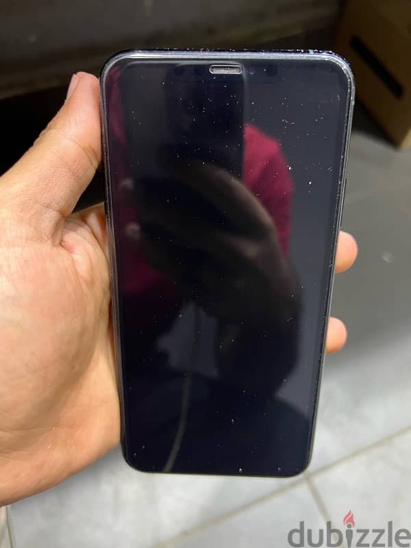 iPhone 11 Pro Max 4