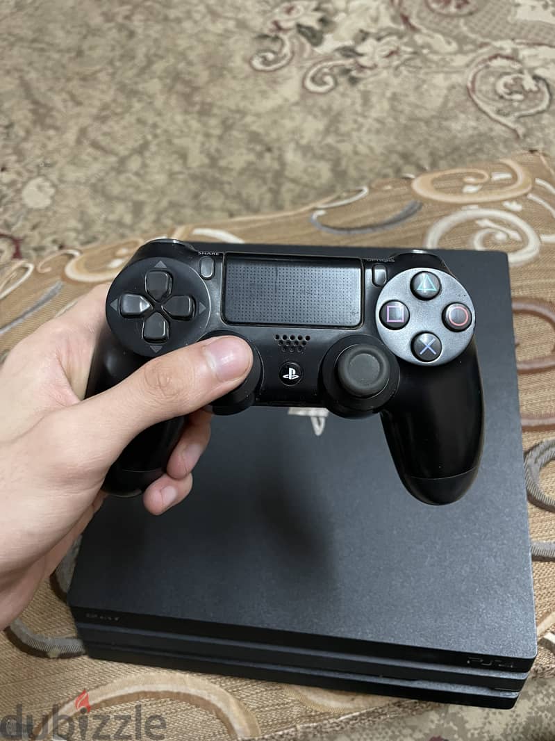 PS4 pro 3