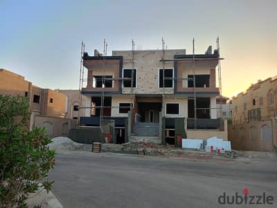 For sale, a 205-meter apartment in the most prestigious neighborhoods of Sheikh Zayed, a new villa, the second number from Dahshour Link, immediate re