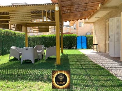 For sale, the largest apartment with a garden in Sarai Compound, area of ​​158 meters, with a garden of 95 meters, in the best location in Sarai,