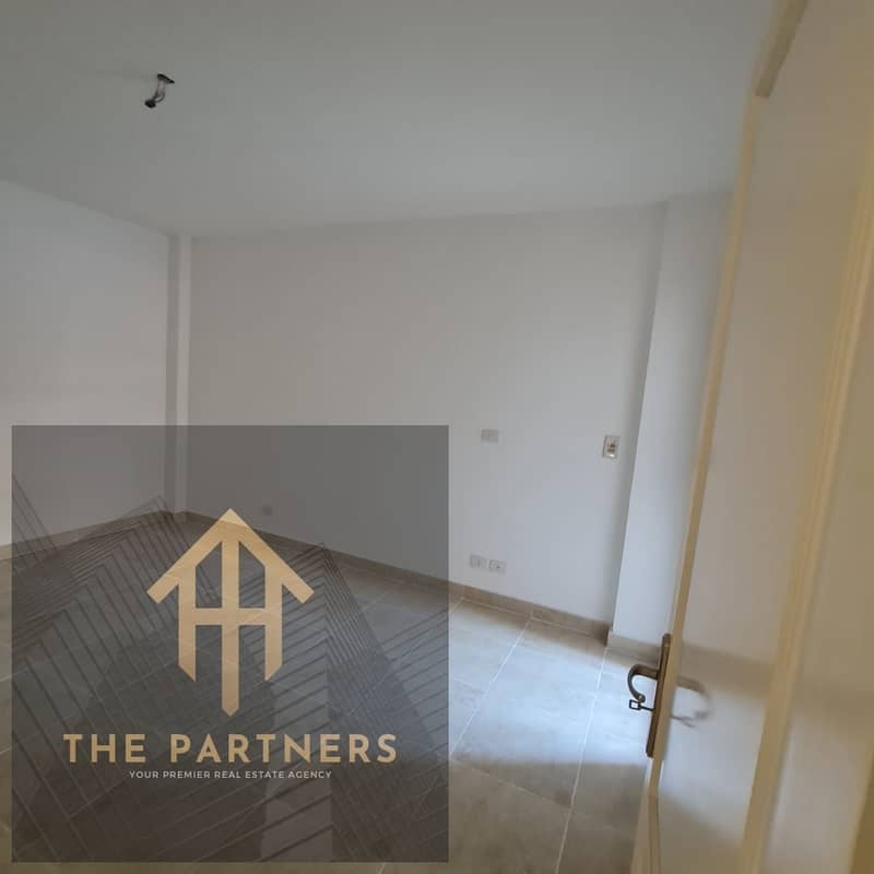 Apartment for sale in Madinaty B12 immediate receipt 1