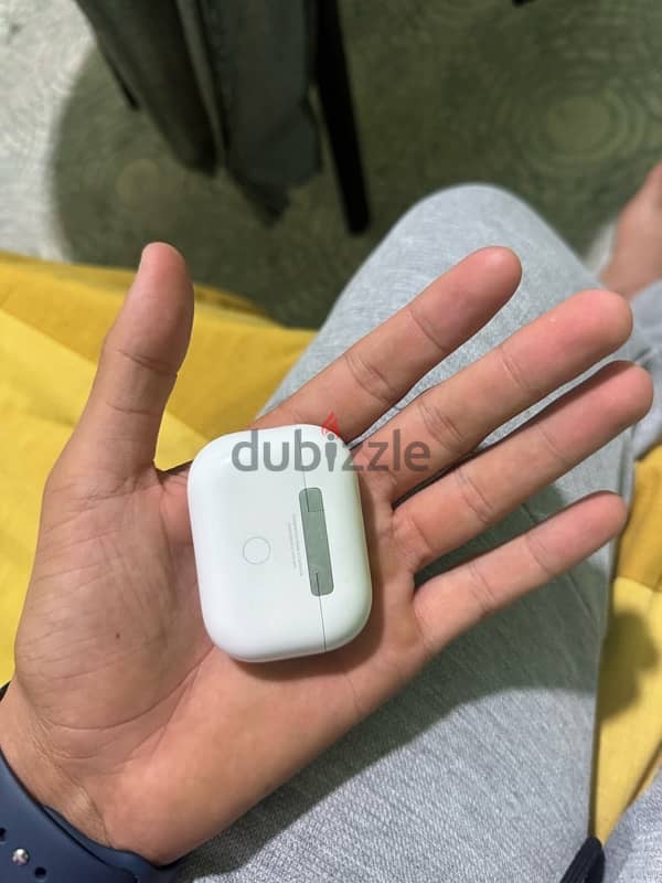 AirPods Pro 2 type-c 4