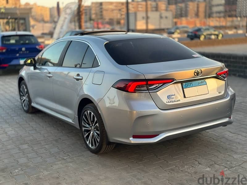 Toyota Corolla 2024 اعلي فئه رخصت ولم تستخدم 5