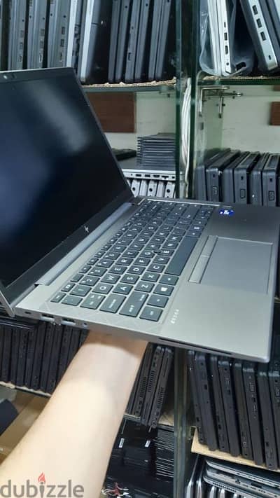 Lap Top HP ZBOOK FIREFLY 14 G7