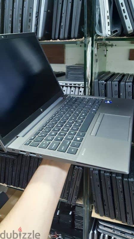 Lap Top HP ZBOOK FIREFLY 14 G7 0