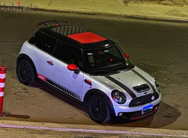 MINI Cooper s 2010(Camden) 1