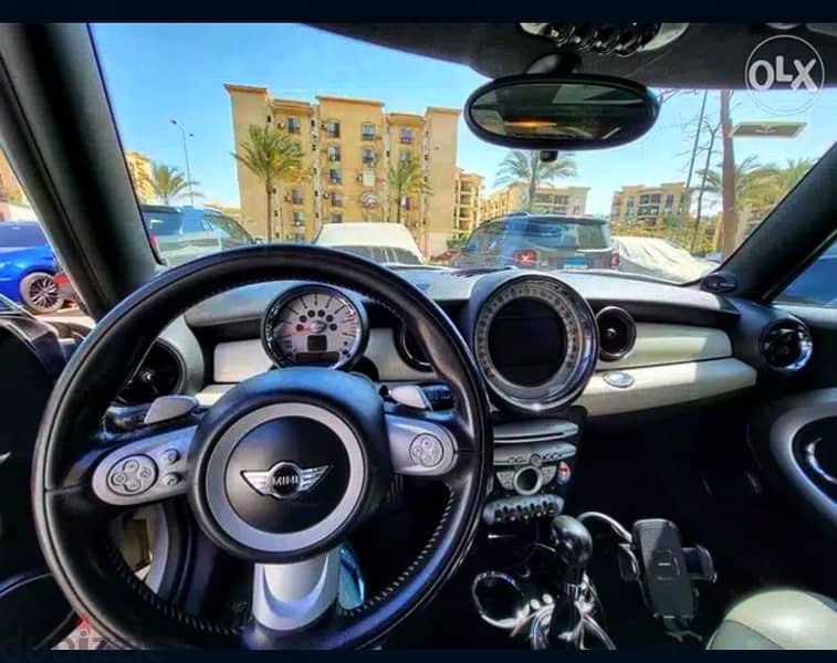 MINI Cooper s 2010(Camden) 3