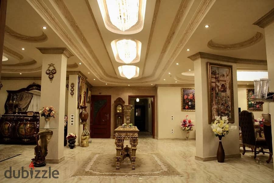 Palace for rent in diplomats compound new cairo 0