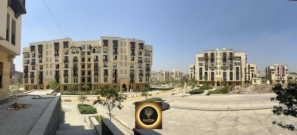 3-bedroom apartment, 150 square meters, for sale, immediate delivery, fully finished, with installments over 7 years, in Al-Fustat Compound 8