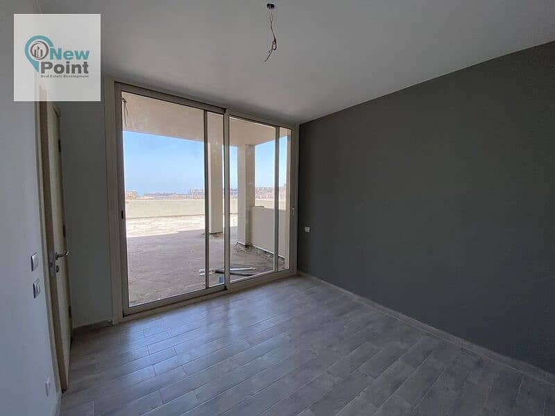 Receive your chalet within a year with Tatweer Misr, 3 fully finished rooms + Sea View in Ain Sokhna 0