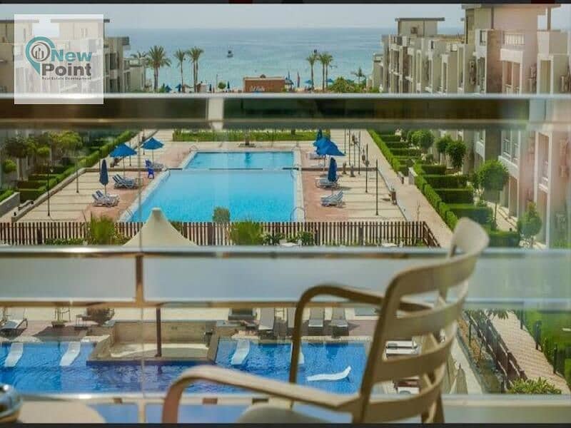 For sale, a 4-bedroom penthouse, fully finished with air conditioners, immediate delivery, in Aroma Ain Sokhna 1