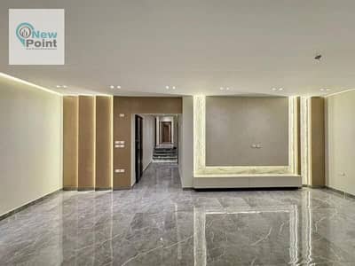 Apartment 4 rooms with roof for sale in Sarai Compound in New Cairo