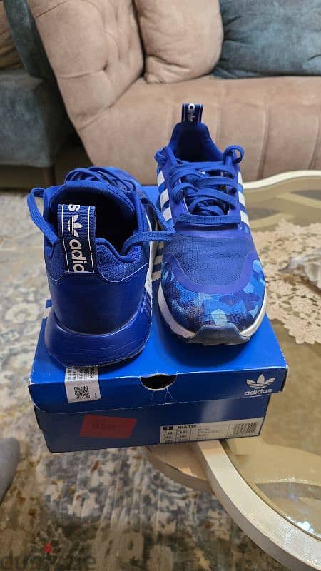 Adidas 45 size almost new 7