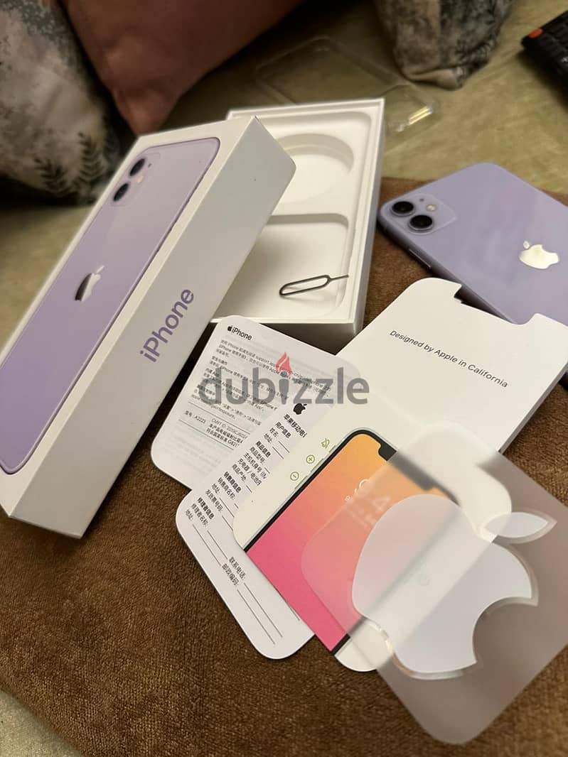 IPhone 11 - 64GB - موف 5