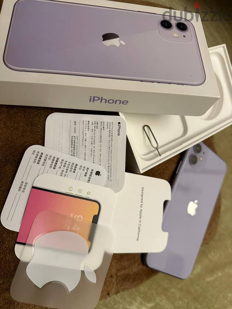 IPhone 11 - 64GB - موف 6