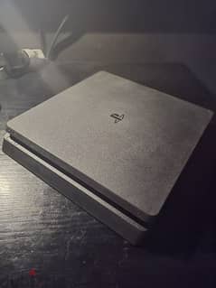 ps4 slim 500 like new 0