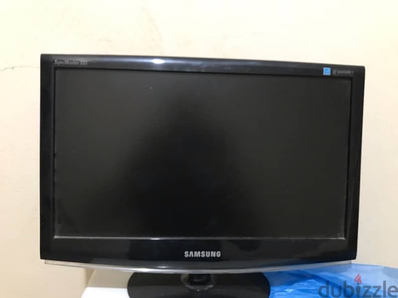 شاشة Lcd سامسونج ١٩ بوصة 0