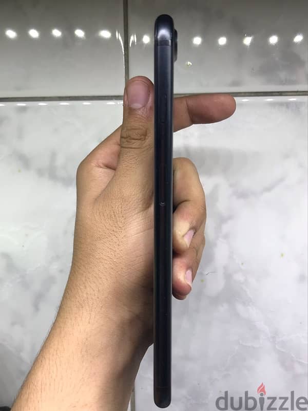 iphone 7plus like new 3