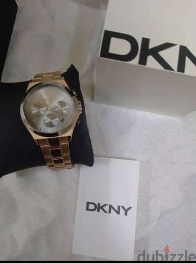 ساعه dkny